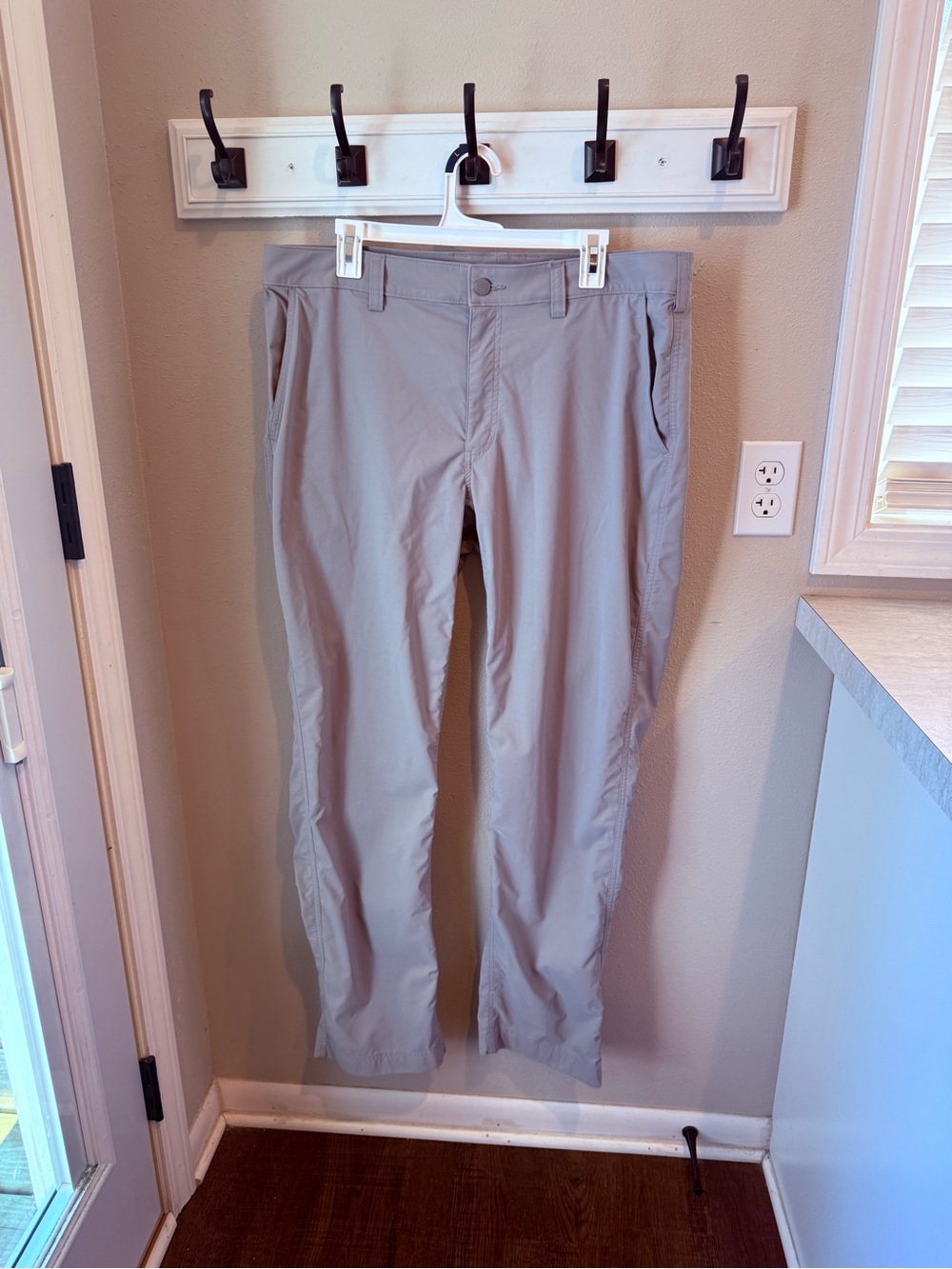 Duluth Trading Armachillo Chinos